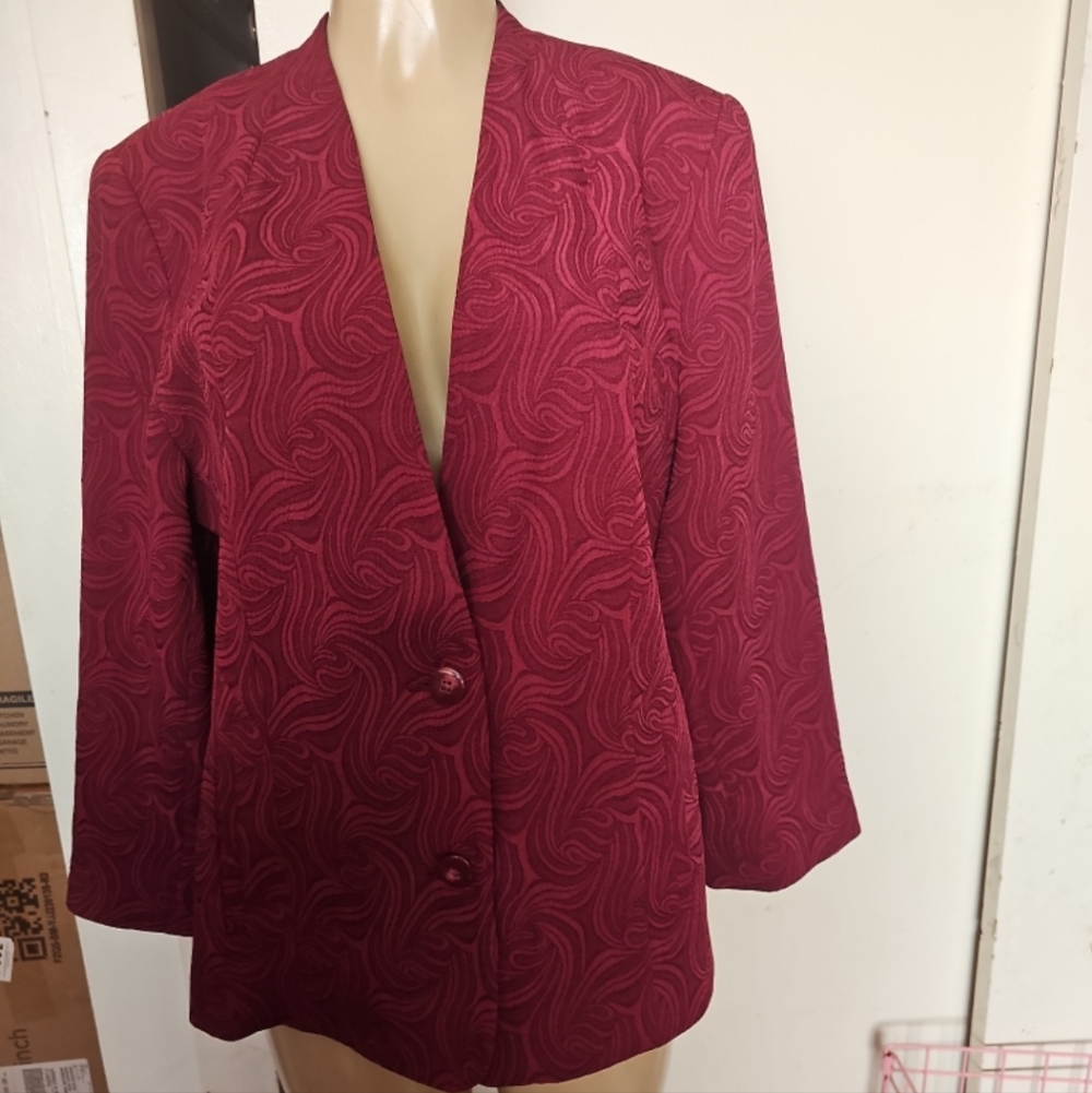 Karen Scott Textured Burgundy Blazer